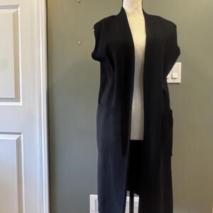 Black Sleeveless Long Vest with Pockets Size S/M